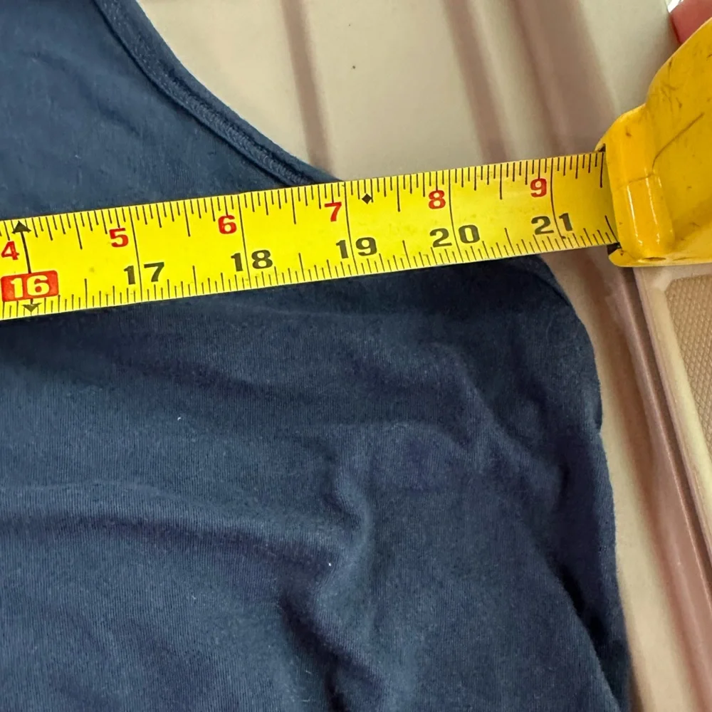 Anthropologie Electric & Rose NWOT Mock Neck Dark Blue Muscle Tank Large - Picture 10 of 12